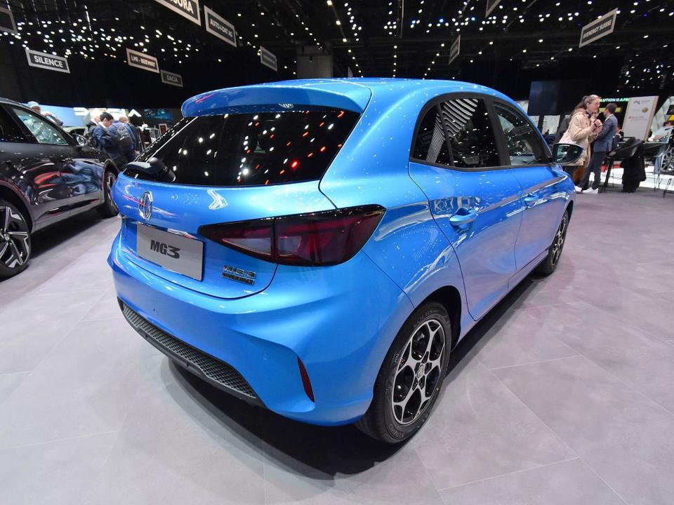 关键在于国内卖不卖,上汽名爵mg3日内瓦车展实拍曝光_腾讯新闻