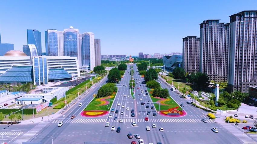 长春新区迎宾大道的"多巴胺"美景!_腾讯新闻