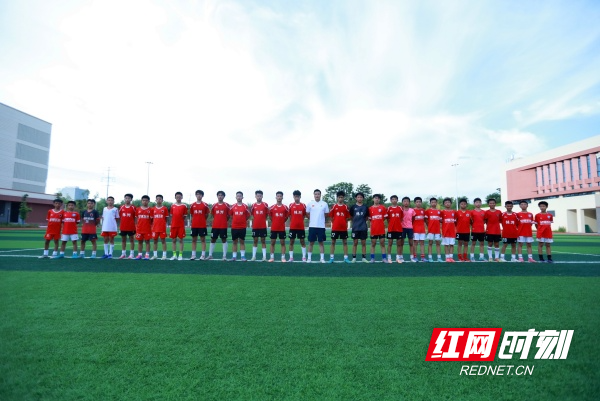 景炎中学成功入选全国青少年校园足球特色学校