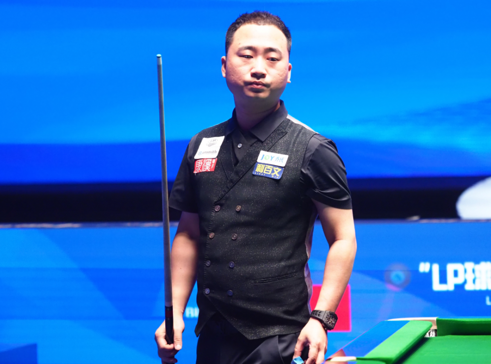 大师赛包头超级赛楚秉杰上演清台神话,豪取200万冠军奖金!