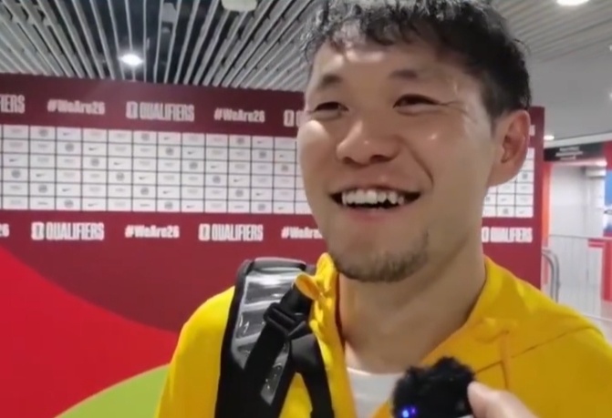 被问为何被扳平李源一沉默尬笑可能注意力没集中会去总结