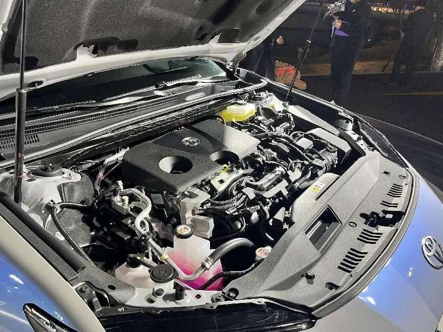 中年男人最爱的凯美瑞,神话崩塌?