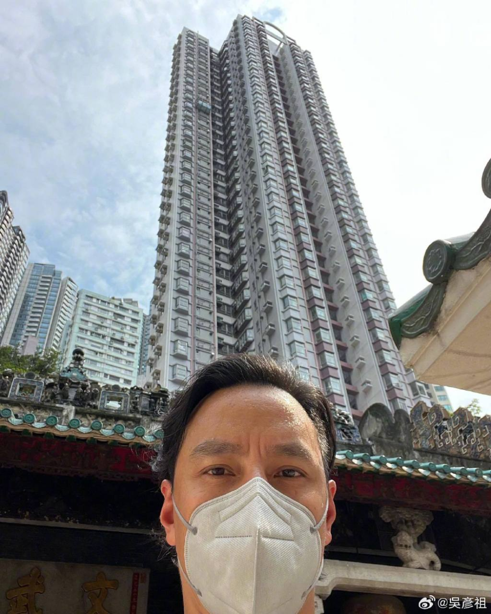 吴彦祖时隔4年重回香港解锁自拍丑照新角度网友阿祖收手吧