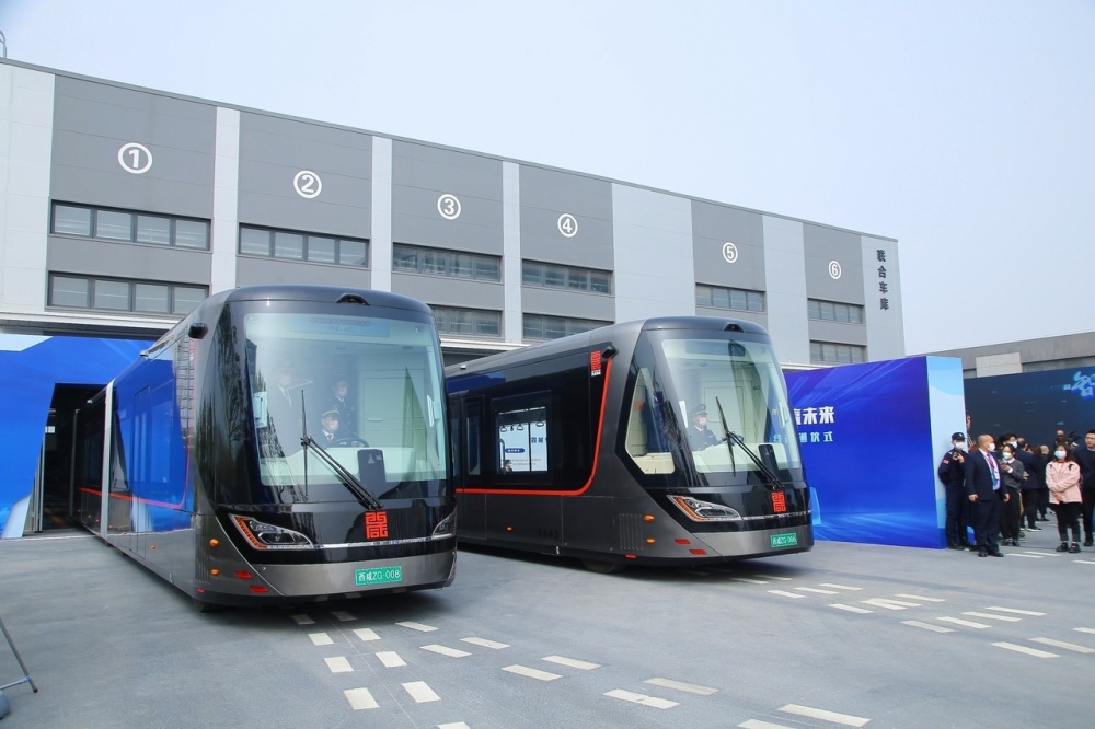 西咸智轨1号线今日开通 串联昆明池,欢乐谷等片区_腾讯新闻