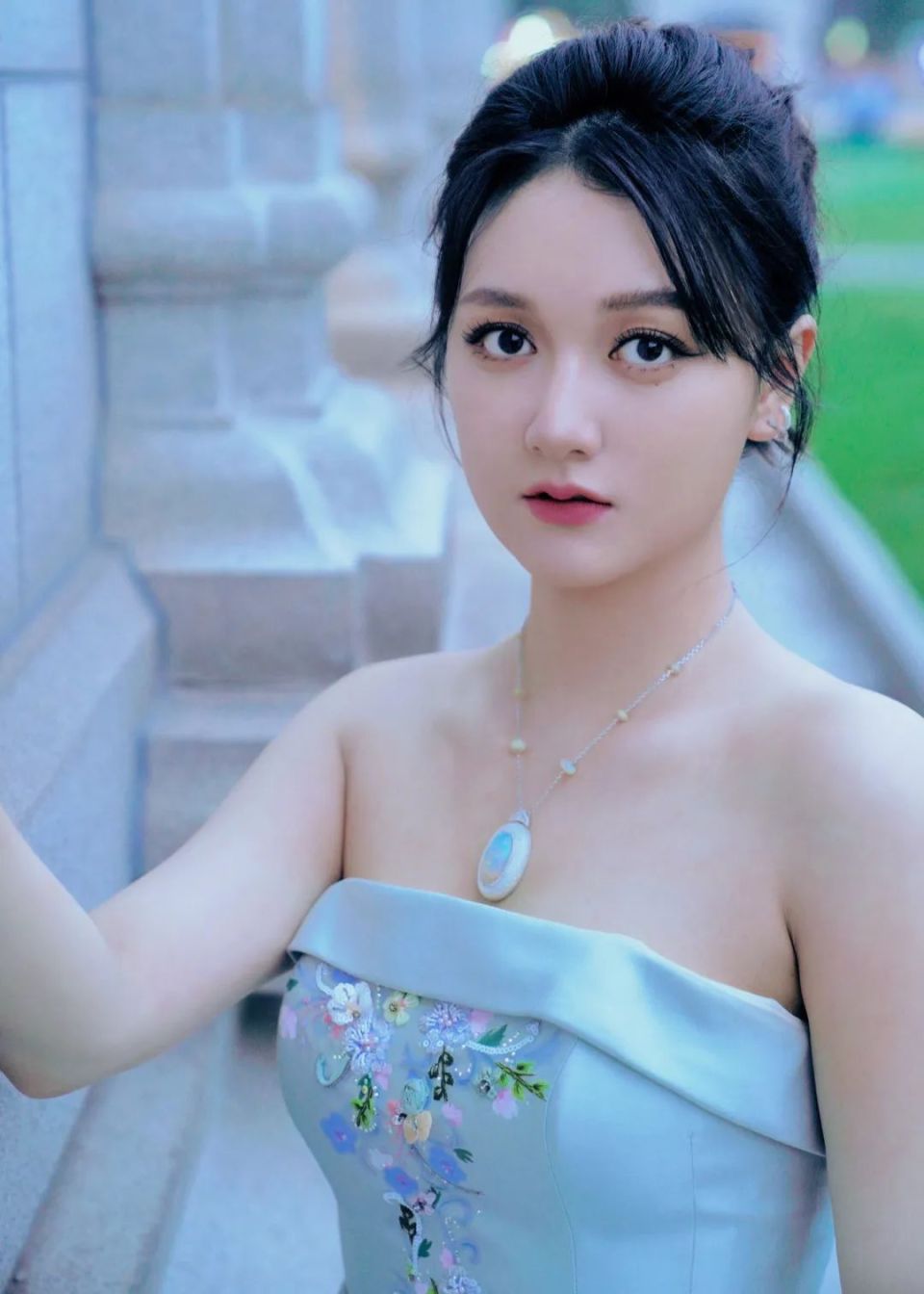 董思怡亮相横店影视节第九届67文荣奖