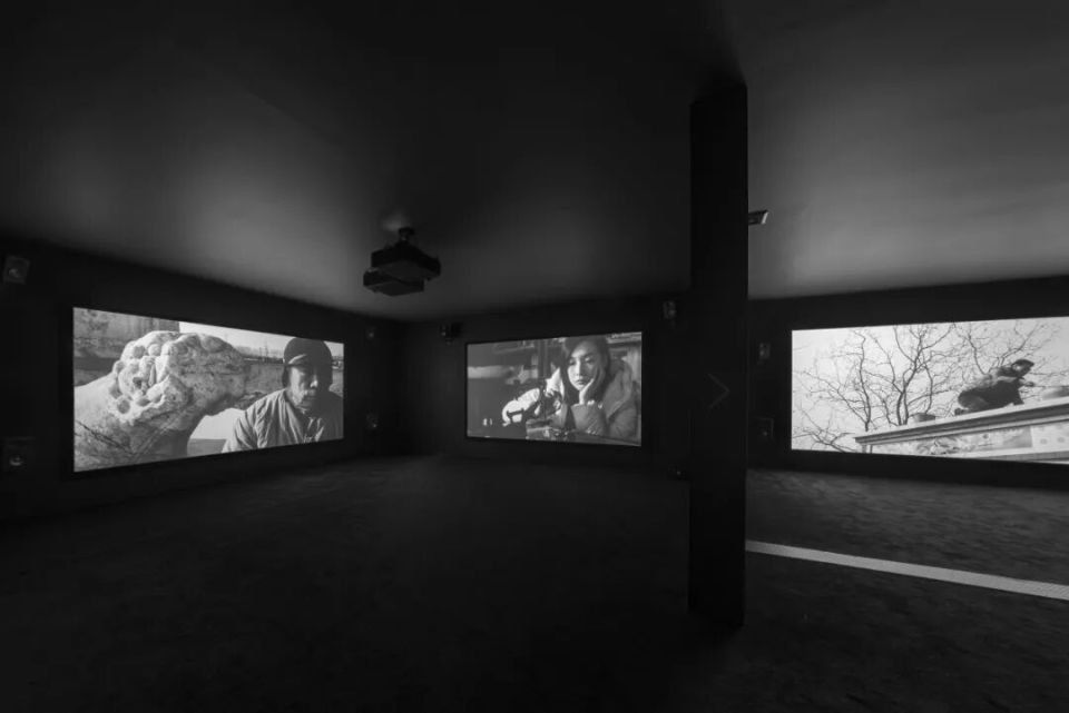 “杨福东：香河”展览系列对话丨回望2000：国际策展人访华_腾讯新闻
