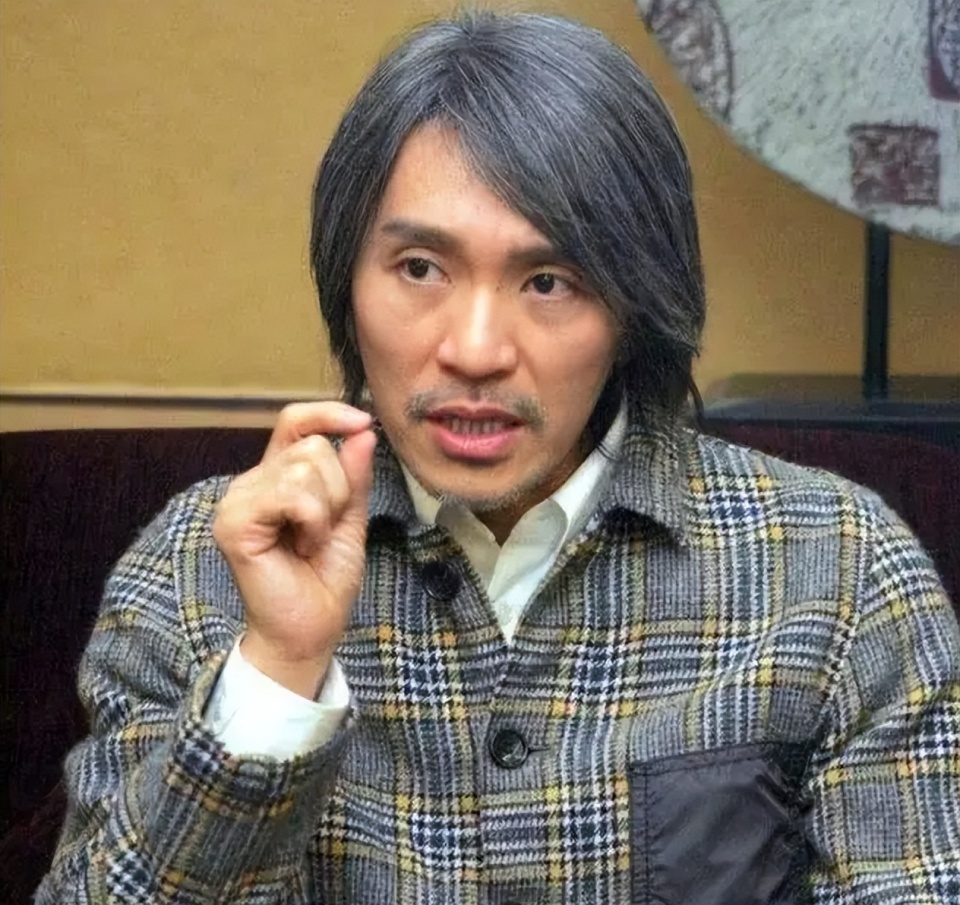 周星驰《金猪玉叶》刷好评翻车,13天拍完24集,易小星承认预算不够