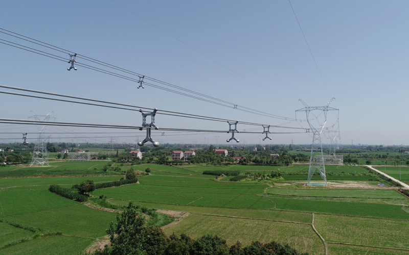 国网湖北送变电500千伏安兴对调线路工程投产送电