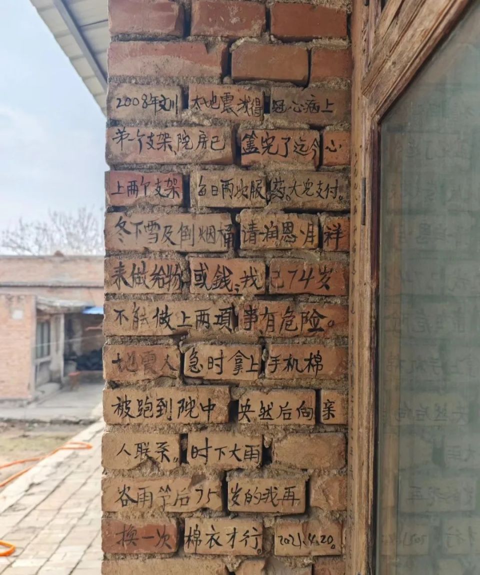小说写手机用什么字体_用手机写小说怎么_写小说用手机可以吗