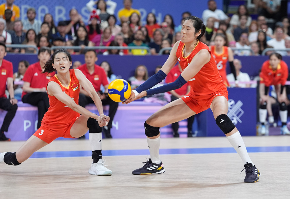 巴黎奥运会丨排球——女子四分之一决赛:中国队对阵土耳其队(8)