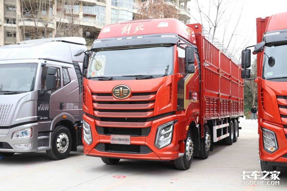 8x4载货车再出黑马,560马力解放j6v给你高效舒适旗舰级体验_腾讯新闻