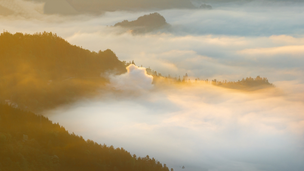 云海山川 风景如画