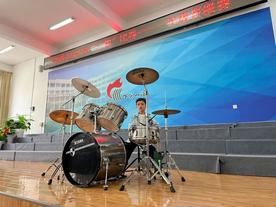 下关四小:多彩校园活动 践行素质教育