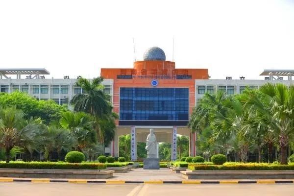 儋州高中巡礼三海南省洋浦中学