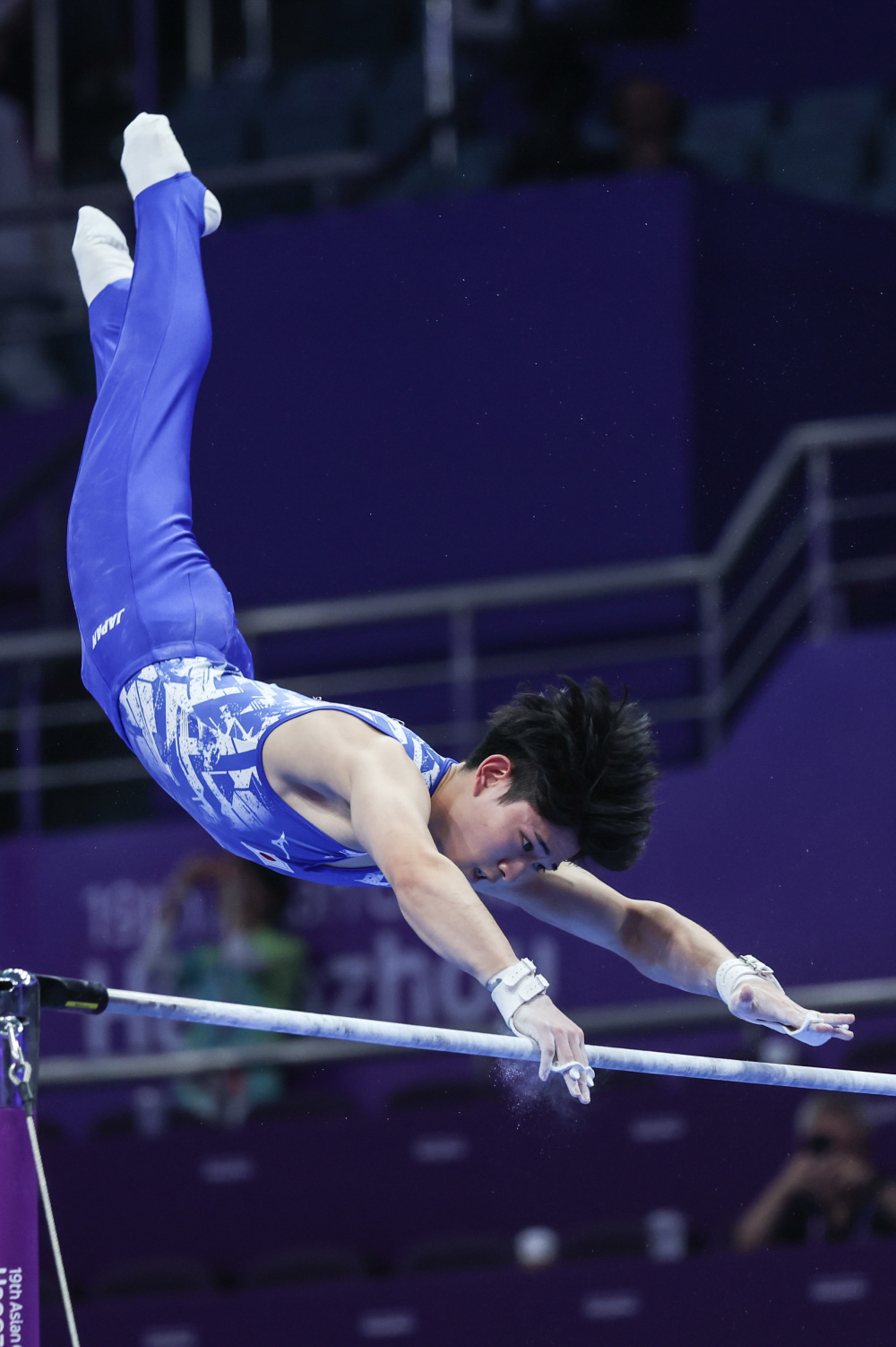 竞技体操——男子单杠决赛赛况(2)-腾讯新闻