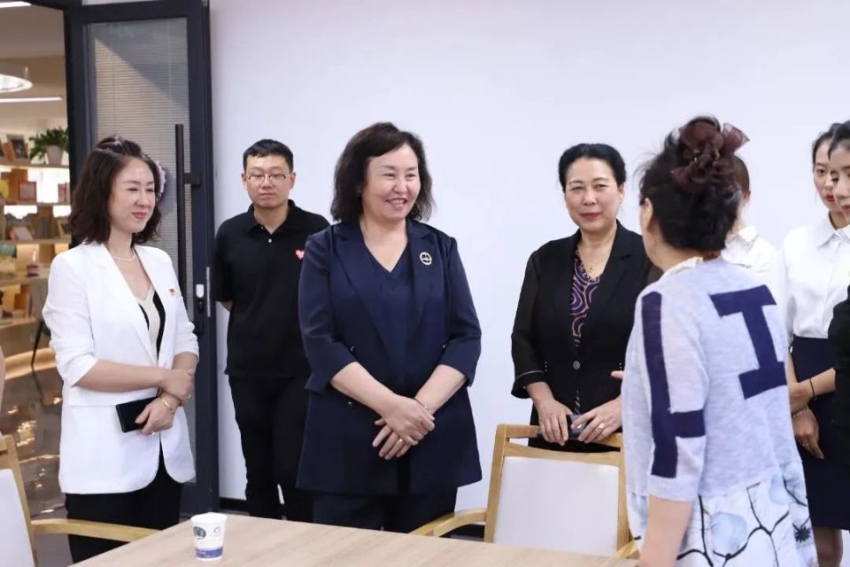 伊犁州领导库兰赛富汗在奎屯市调研