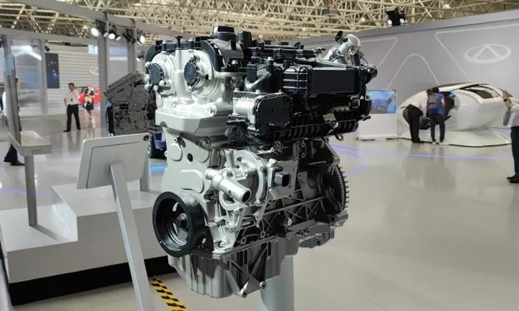 还得是奇瑞!3个品牌整出5种混动方案,哪个好用?