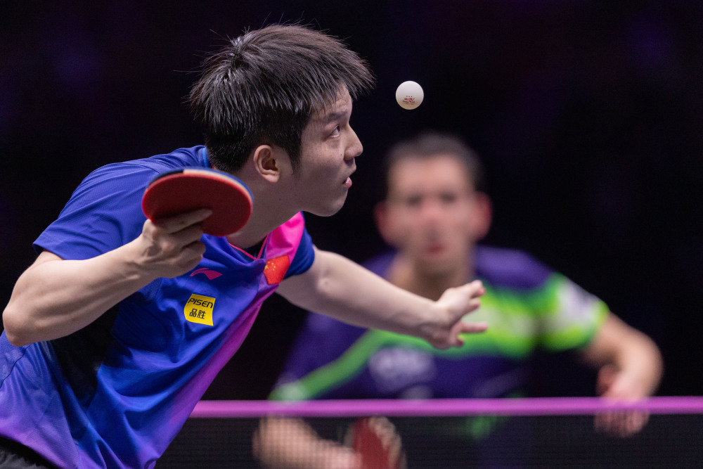 乒乓球——wtt重庆冠军赛:樊振东晋级决赛
