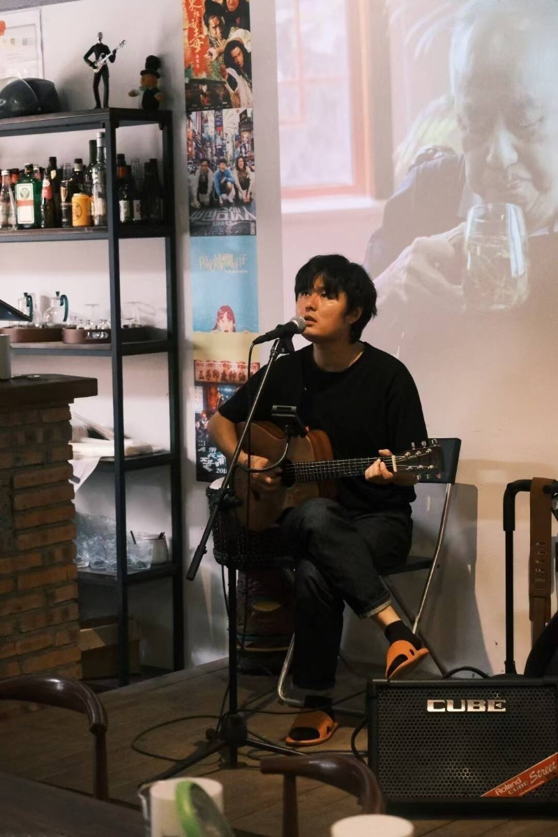 合肥小伙创作发布25首单曲  希望将家乡的美写进歌里