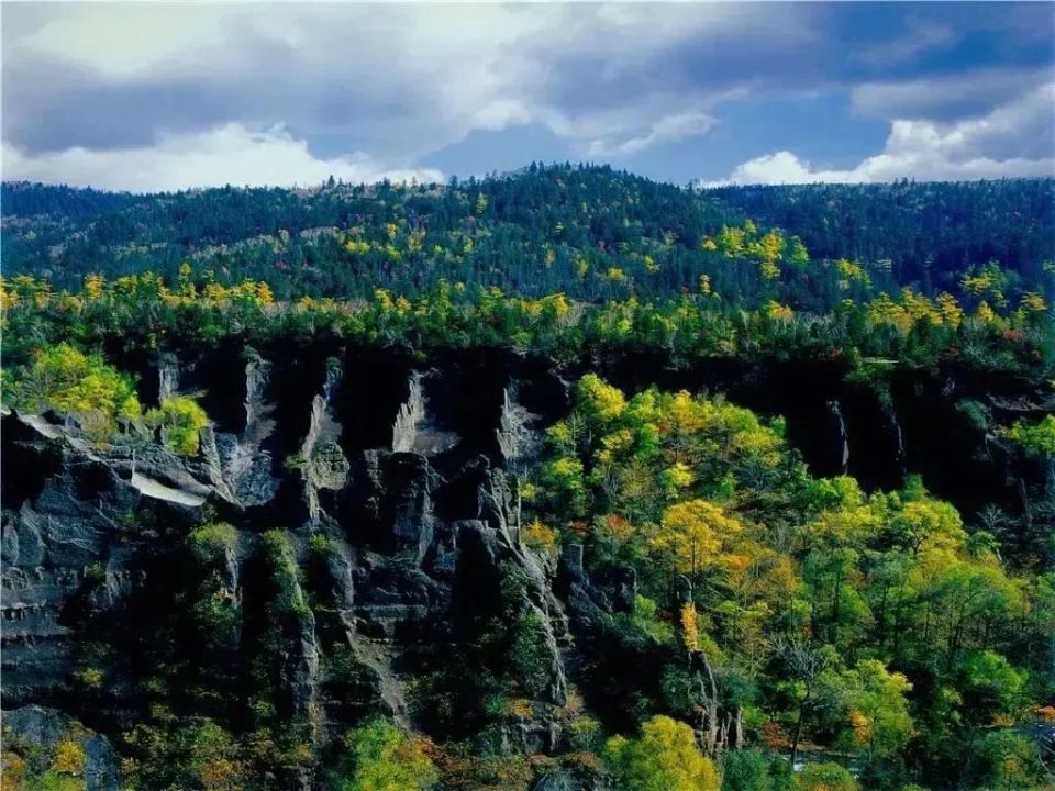 吉林最高山图片