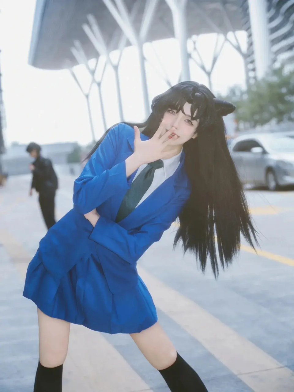 名侦探柯南cos:小兰神还原,发型太难看,大长腿太美了