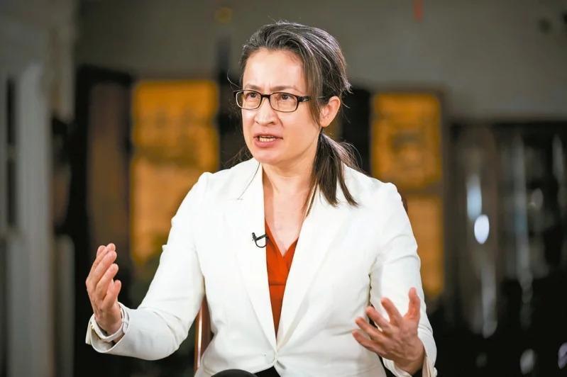 赖萧搭档轰6k包抄台岛民进党低头服软萧美琴战争不是选项