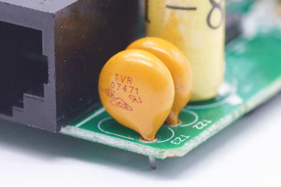 拆解一款华为电源代工厂推出的poe电源适配器,看看做工用料_腾讯新闻