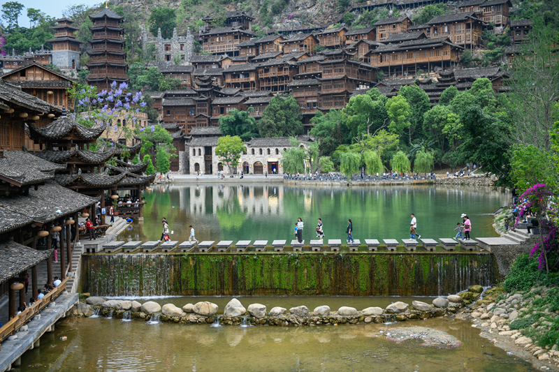 夏日悠悠长,来黔西南尽享绿意与美景