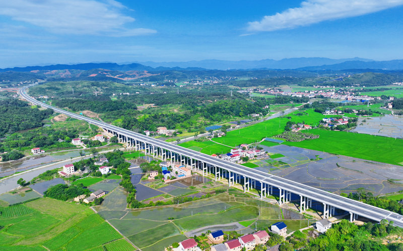 湖南首条数字高速——衡永永零高速正式通车