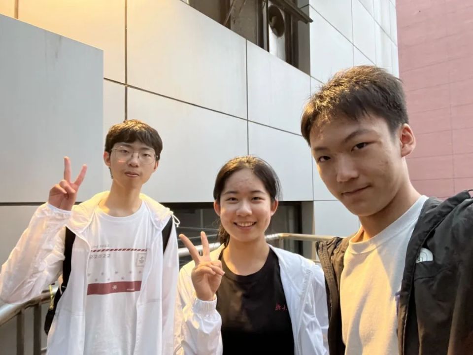 你好,四字班 | 凡正阳:凤栖梧桐,将鸣九天