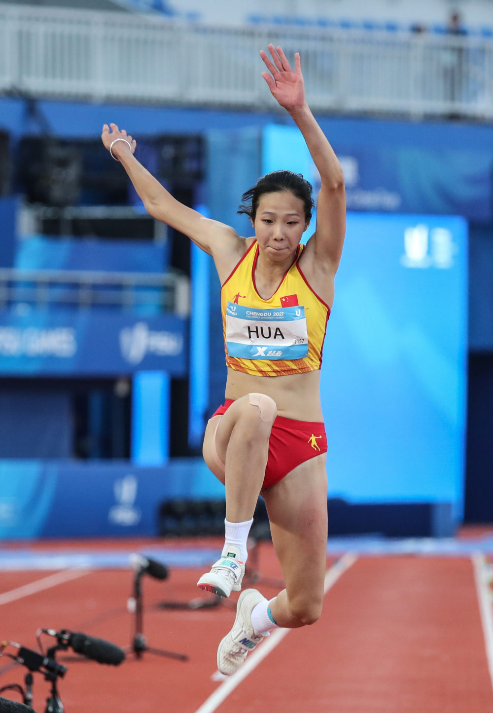 (成都大运会)田径——女子三级跳远决赛赛况-腾讯新闻
