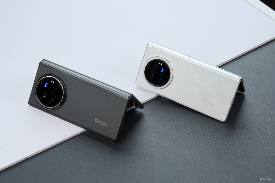 vivo X Fold3 Pro体验：5个最，4个一