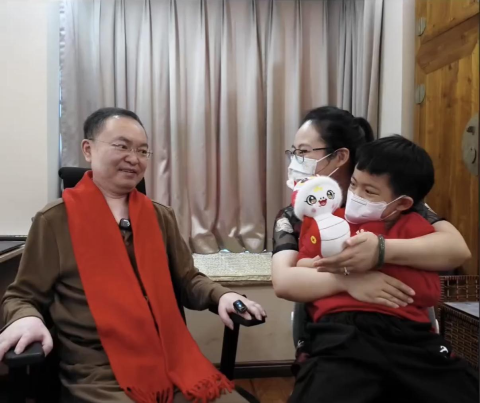 专访段睿：从“破冰驿站”走到台前，一位头部主播的再出发_腾讯新闻