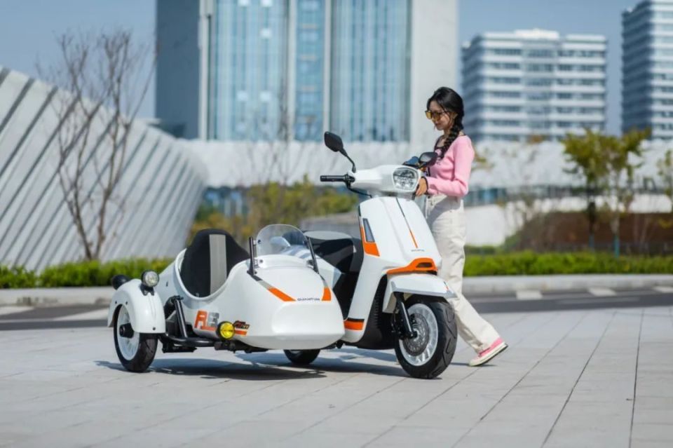 长江GT57，新锐物种边三轮上市，21800元开启独特骑行_腾讯新闻