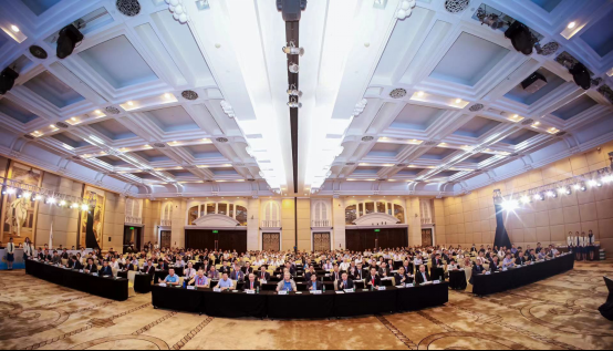 外科激光专题会议首次在深举办》)(作者:深圳特区报首席记者 罗莉琼