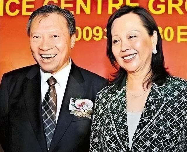 郭炳湘曾为她悔婚,孤身从悍匪手中救回丈夫,李天颖才是豪门赢家