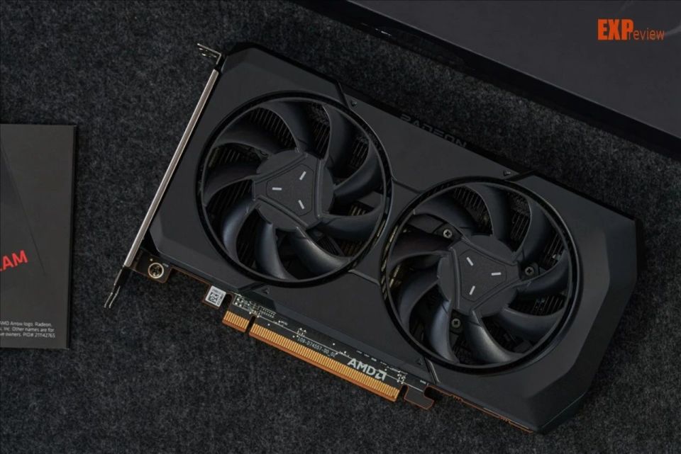 【简讯】AMD推出Radeon RX 7400显卡；ChatGPT-5将入驻iOS26…_腾讯新闻