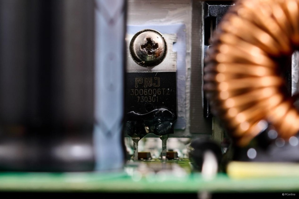 atx3.0规范加持,航嘉重火力ax1100g三叉戟金牌全模电源拆解