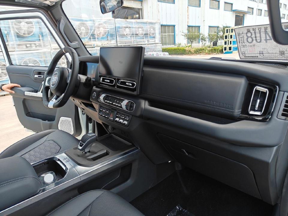 这次我选择站队212,探店新北汽制造212,惊喜满满!