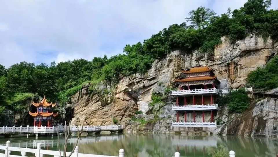 儋州海南火莲花地质景区被确定为国家3a级旅游景区!