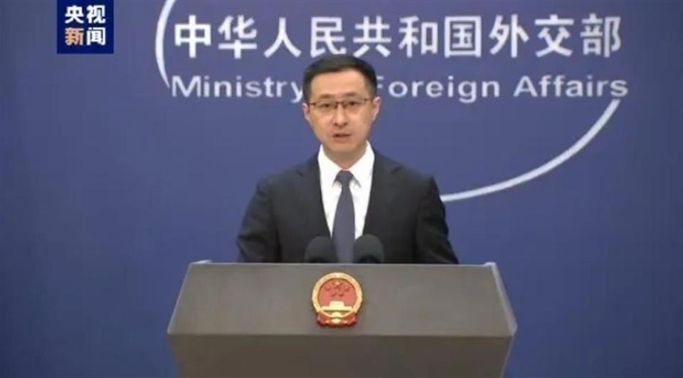外交部回应"china travel"火爆时点赞"赛博武汉",光谷空轨和无人驾驶
