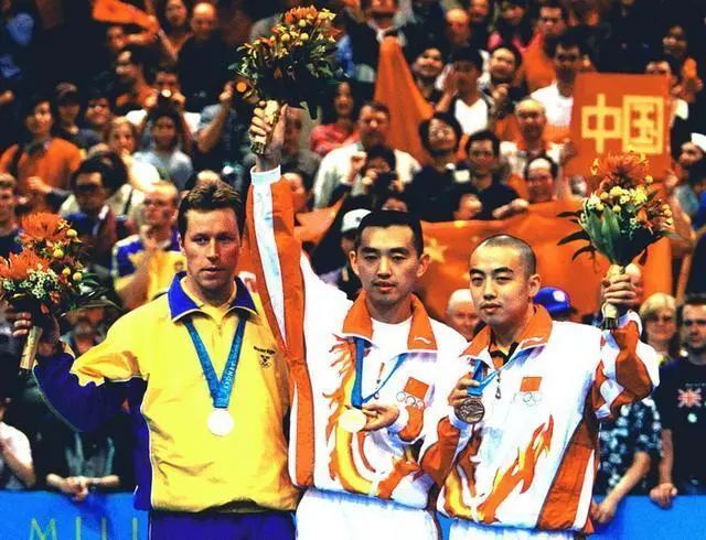 2000年悉尼奥运会,孔令辉,瓦尔德内尔,刘国梁分别获得乒乓球男单