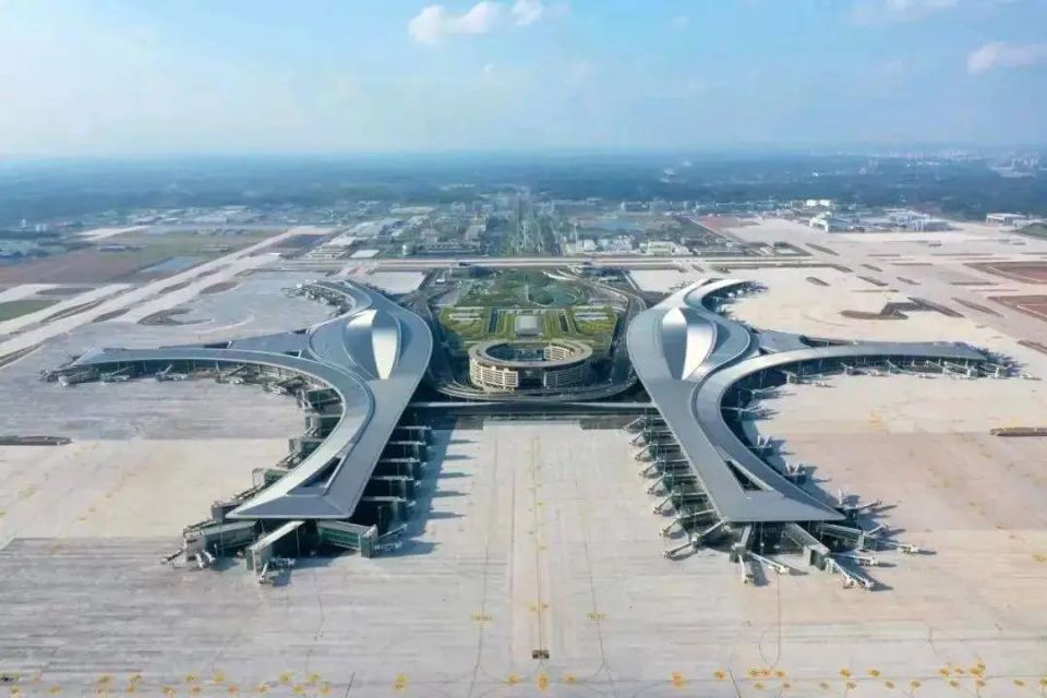 旅客中转节省45分钟,成都天府国际机场开通国际转国内通程航班