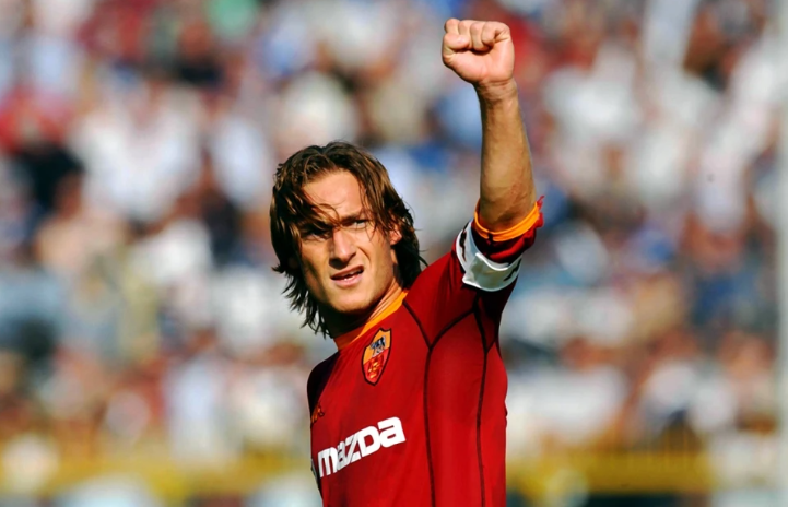 罗马的10号罗马的王子罗马的英雄永远只有一位他就是托蒂