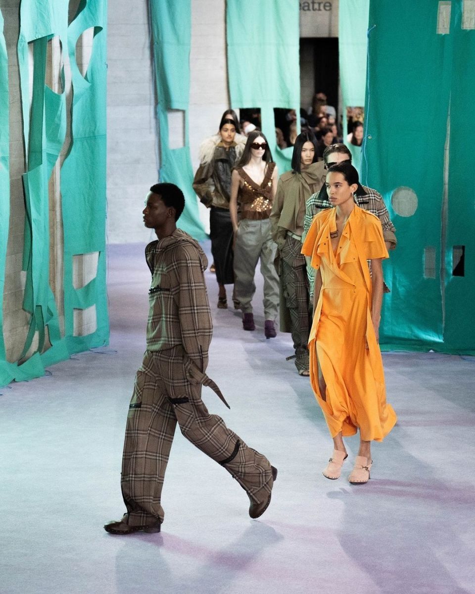 医疗设备功率怎么订早报｜iPhone16ProMax 日常功率为 27W／小米成 8 月全球第二智能手机品牌／传华为 Mate70 将在 11 月发布_https://www.jmylbn.com_新闻资讯_第35张