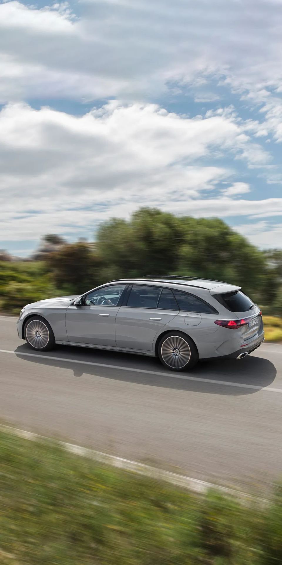 奔驰发布2024款e级旅行车