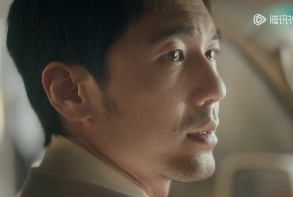 《西出玉门》:不喜欢沙漠的孔央,偏偏死在沙漠,身难归,魂难归_腾讯