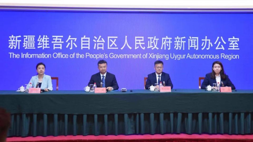 自治区召开2024环塔新闻发布会,20年汇聚磅礴力量