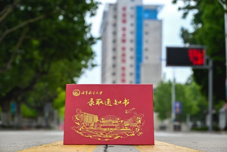 策划刘明宇 王宇恒素材提供曾旭冉 张程翔 陶琳