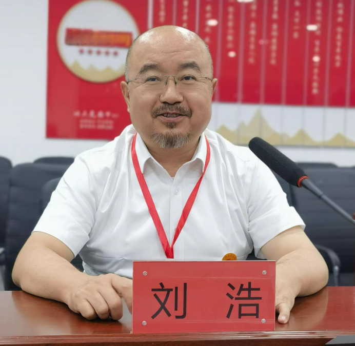 与会企业代表山西南绍北代酒业公司总经理刘浩表示,和市场信息报结缘